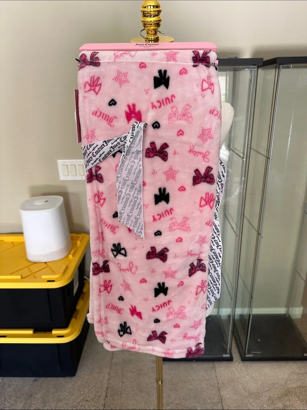 Juicy Couture Pink Bow-Print Plush Kids Throw